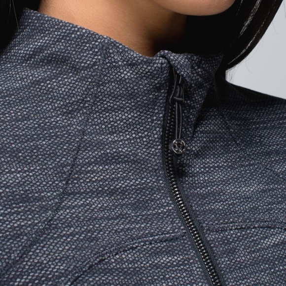 Lululemon Forme Jacket (Cuffins) - Picture 4 of 7